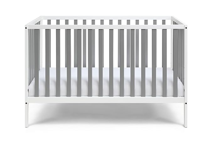 Baby Cache Deux Remi Island 3-in-1 Convertible Crib (Do Re Me) White & Gray
