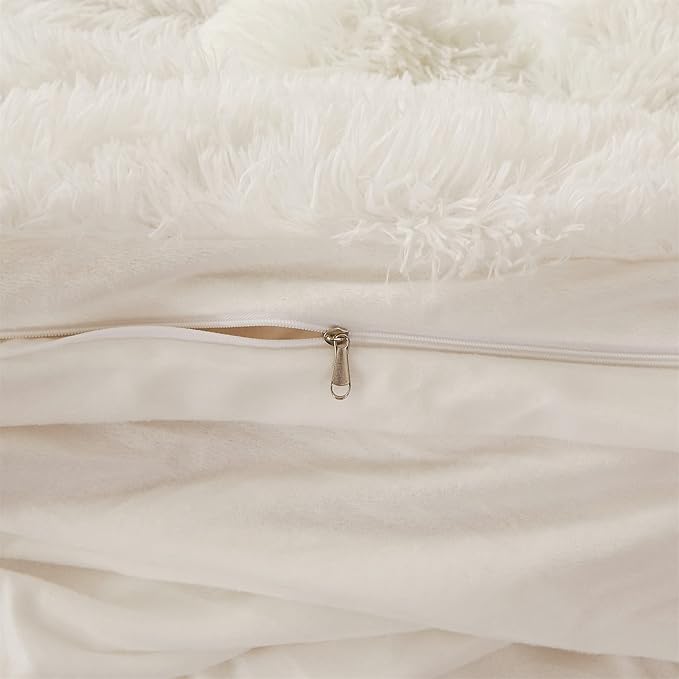 FOPPA Luxury Faux Fur Comforter Cover Set Ultra Soft Plush Bedding Sets 3 Pieces (1 Faux Fur Duvet Cover + 2 Faux Fur Pillow case) Zipper (White, Queen)