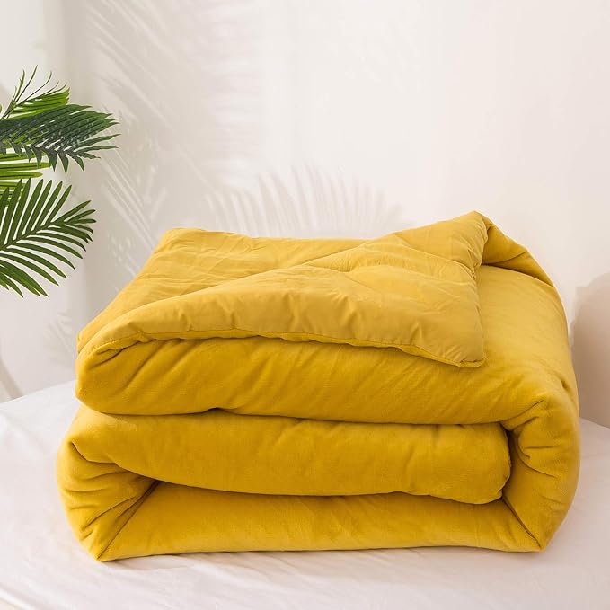 Wellboo Mustard Yellow Velvet Comforter Sets Full Size Solid Fluffy Turmeric Yellow Bedding Comforters Plain Dark Yellow Sherpa Quilts Soft Warm Winter Flannel Plush Blanket Luxury Shaggy Crystal Bed