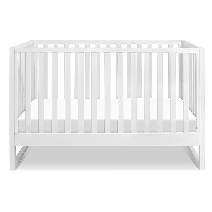 Davinci Hunter 3-in-1 Convertible Crib, White, Easy Assemble, Greenguard Gold Certified