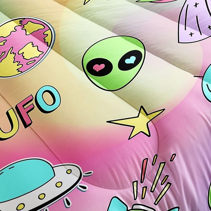 Datura home Space Alien Children Bedding Comforter Set for Girls Kids,Colorful Cartoon Outer Space Planet UFO Lovely Alien Theme Bedding Set with 1 Comforter and 2 Pillowcases(Alien3 Queen)