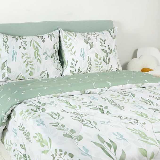 DILIMI King Size Comforter Set, 3 Pieces King Comforter Set, Reversible Green Comforter King, Ultra Soft and Fluffy Bedding Comforter Sets with Comforter, 2 Pillowcase