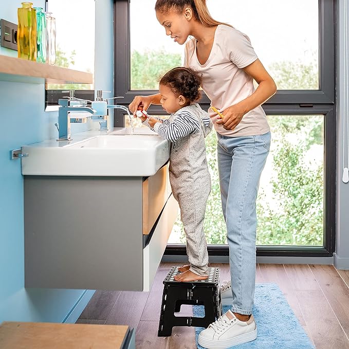 Delxo 9 Inch Folding Step Stool in Black,1 Pack Premium Heavy Duty Foldable Stool for Kids,Portable Collapsible Plastic Step Stool,Non Slip Folding Stools for Kitchen Bathroom Bedroom
