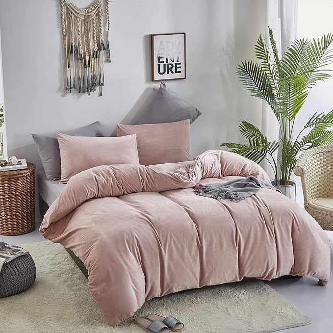 Wellboo Pink Velvet Comforter Sets King Women Girls Blush Pink Bedding Comforters Cute Dusty Pink Adults Winter Quilts Solid Light Red Fluffy Flannel Quilt Bean Pink Micromink Sherpa Fuzzy Plush Bed