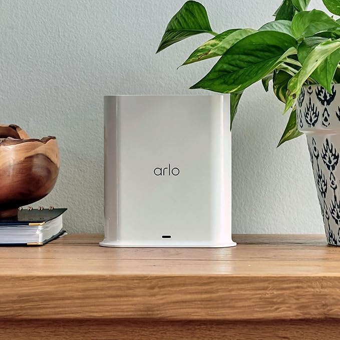 Arlo Pro SmartHub - Arlo Certified Accessory - Connects Arlo Cameras to Wi-Fi, Works with Arlo Ultra 2, Ultra, Pro 5S 2K, Pro 4, Floodlight, Essential (Gen 1) & Video Doorbell Cameras - VMB4540