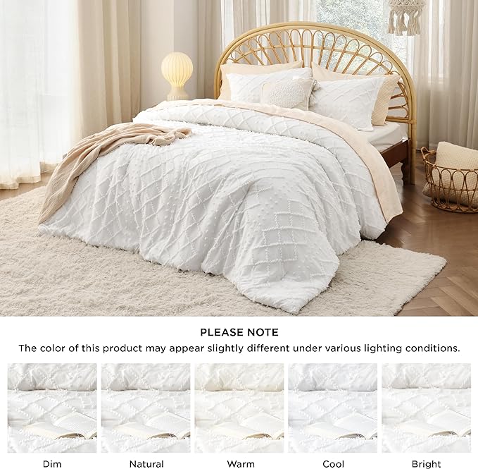 Bedsure Oversized King Comforter - White Comforter Set, Boho Tufted Shabby Chic Bedding Comforter Set, 3 Pieces Farmhouse Bed Set for All Seasons, Fluffy Soft Bedding Set with 2 Pillow Shams