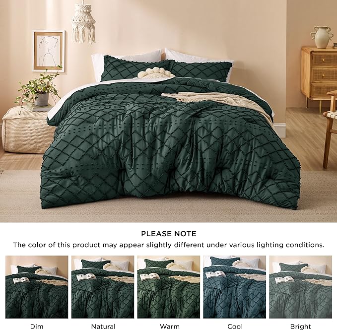 Bedsure California King Comforter Set - Forest Green Comforter, Boho Tufted Shabby Chic Bedding Comforter Set, 3 Pieces Farmhouse Bed Set for All Seasons, Fluffy Bedding Set with 2 Pillow Shams