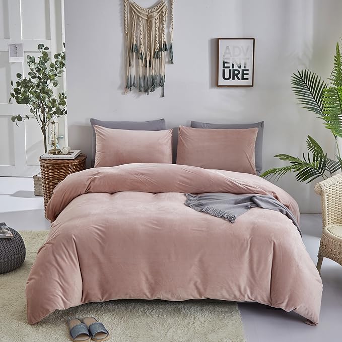 Wellboo Pink Velvet Comforter Sets Twin Women Girls Light Red Fluffy Bedding Comforters Adults Kids Solid Pink Cute Flannel Quilts Aesthetic Pink Warm Winter Blankets Micromink Sherpa Fuzzy Plush Bed