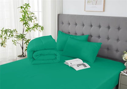 3 Piece Solid Color All Season Bedding Comforter Set Microfiber Soft Lightweight Bedding Set for Kids Teens Adults Room Decor with 1 Comforter and 2 Pillowcases Queen