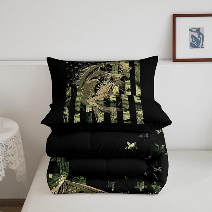 Bass Fish Comforter Set Full Size Fisherman Camouflage Bedding Set Pike Fish Camo American Flag Comforter for Women Men Fsihing Lover Room Farmhouse Fishing Bed Set Wild Quilted Set 3Pcs