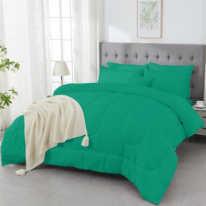 3 Piece Solid Color All Season Bedding Comforter Set Microfiber Soft Lightweight Bedding Set for Kids Teens Adults Room Decor with 1 Comforter and 2 Pillowcases King