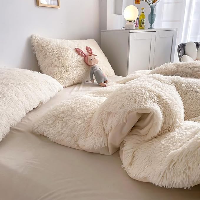 Faux Fur Kids Girls Milky White Comforter Sets Twin/Full - 3PC Bed Set Warm Comfortable Soft Plush Flannel Velvet Fluffy Fuzzy Bedding（Comforter x 1 Pillowcases x 2）