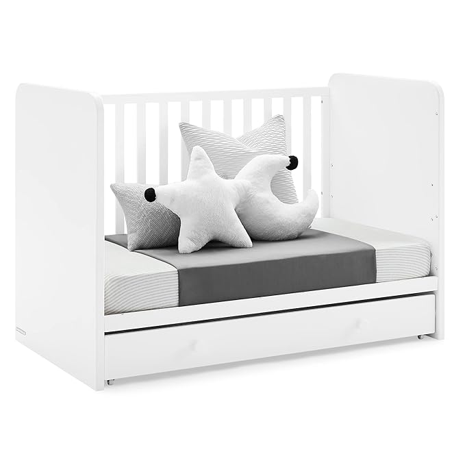GAP babyGap Graham 4-in-1 Convertible Crib with Storage Drawer - Greenguard Gold Certified, Bianca White