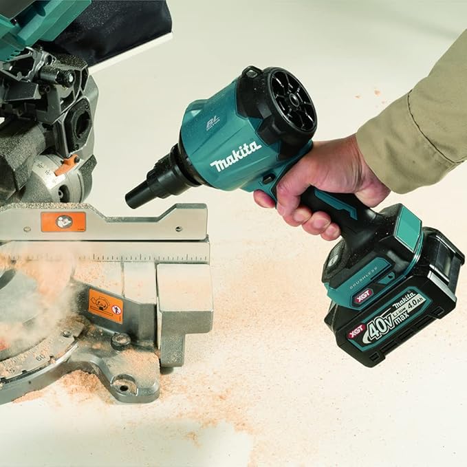 Makita AS001GZ Rechargeable Air Duster, Compatible with 40 Vmax (main unit only). *Battery, charger, and case sold separately