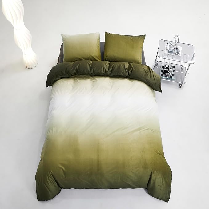 Green White Comforter Set Velvet Twin Gradient Olive Green Bedding Comforter Boys Girls Plain White and Army Green Gradient Soft Quilt Flannel Dark Green Comforter Warm Twin Bed Comforter