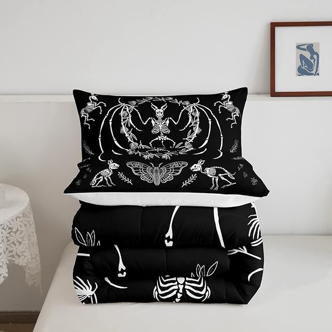 Feelyou Skull Comforter Set Bat Skeleton Comforter Boho Moth Gothic Skull Bedding Set for Kids Boys Girls Adults Halloween Themed Duvet Set Soft Horror Room Decor King Size Quilt Boys