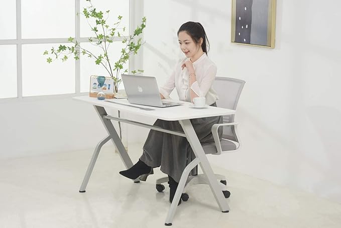 ApexDesk 47" Computer Desk, Modern Simple Style Desk for Home Office, Study Student Writing Desk - White