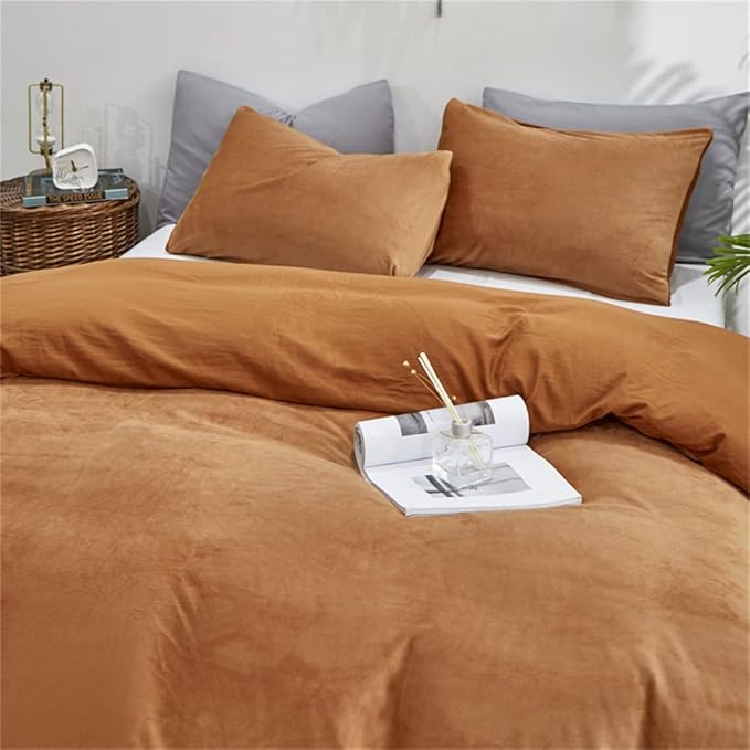 Wellboo Pumpkin Velvet Comforter Set California King Solid Rust Flannel Bedding Comforters Cal King Women Girls Plain Burnt Orange Fluffy Quilts Modern Terracotta Aesthetic Quilts Caramel Plush Bed