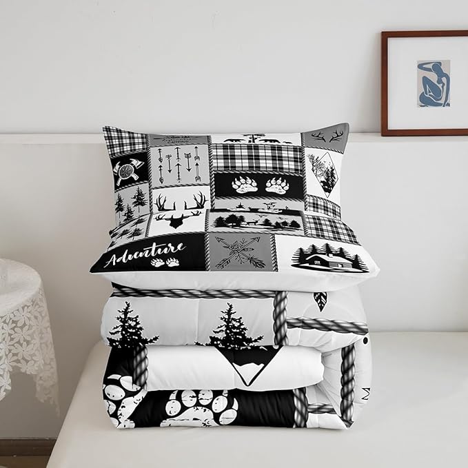 Deer Bear Comforter Set King Size,Pine Trees Christmas Bedding Set for Kids Boys Girls Adults Room Decor,Camping Adventure Rustic Farmhouse Down Comforter,Black Retro Duvet Insert,2 Pillowcases