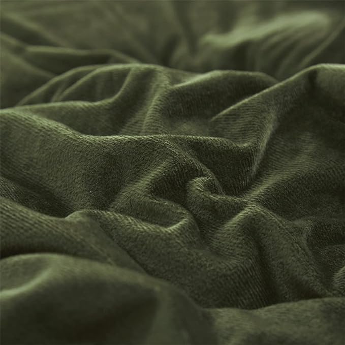 Wellboo Olive Green Velvet Comforter Sets Full Size Fluffy Army Green Bedding Comforters Soft Women Men Solid Dark Green Flannel Quilt Modern Blackish Green Sherpa Bed Puffy Military Green Blankets