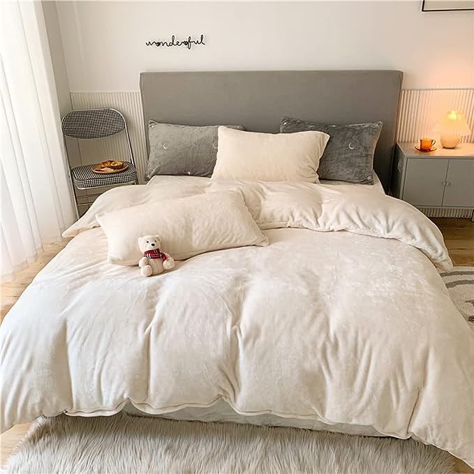 Wellboo White Fluffy Comforter Set Queen Solid White Velvet Bedding Set for Women Men White Flannel Plush Blankets Lightweight All White Fluzzy Quilt Soft White Micromink Sherpa Shaggy Comforters
