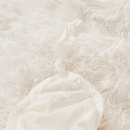 FOPPA Luxury Faux Fur Comforter Cover Set Ultra Soft Plush Bedding Sets 3 Pieces (1 Faux Fur Duvet Cover + 2 Faux Fur Pillow case) Zipper (White, Queen)