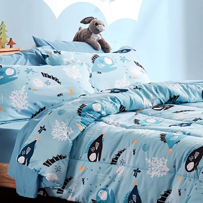 SLEEP ZONE Kids Bedding Comforter Set Full/Queen Size - Super Cute & Soft Kids Bedding 7 Pieces Set with Comforter, Sheet, Pillowcase & Sham (Little Fish)