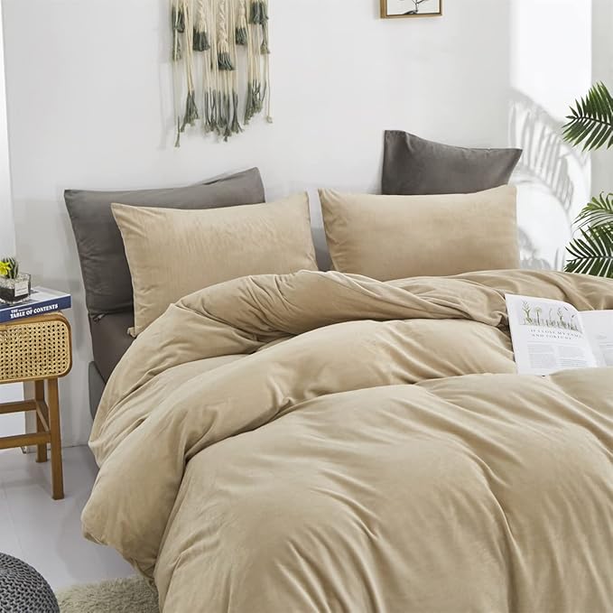 Wellboo Beige Velvet Comforter Sets King Solid Cream Coffee Fluffy Bedding Comforters Luxury Champagne Flannel Quilts Women Men Light Taupe Fuzzy Blankets Modern Minimalist Khaki Tan Sherpa Plush Bed