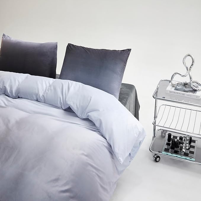Wellboo Grey Gradient Comforter Sets Full Silver Grey Velvet Bedding Comforters Modern Plain White and Dark Grey Flannel Quilts Farmhouse Abstract Art Gray Comforters Micromink Sherpa Fuzzy Plush Bed