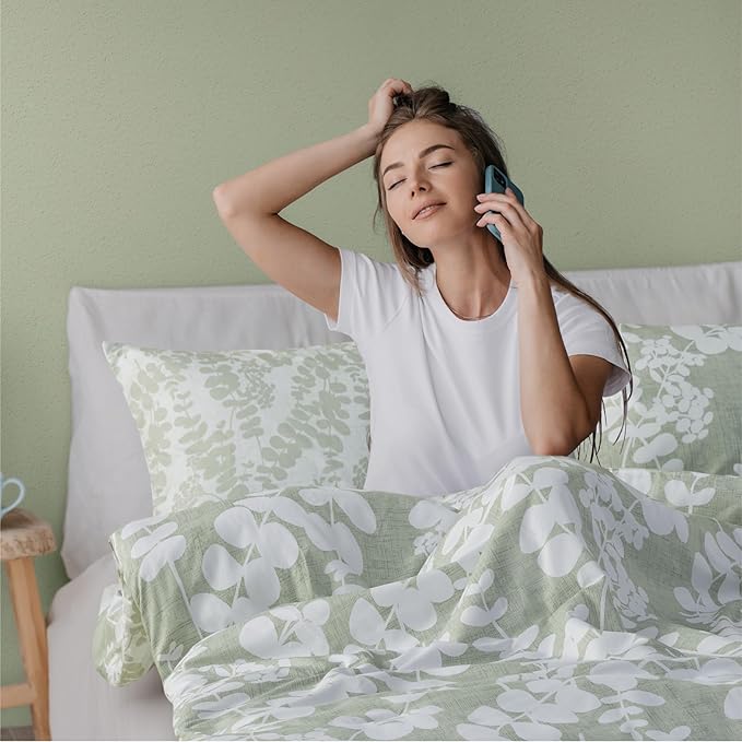 Codi Green Floral Comforter Twin Size, Sage Botanical Bedding Set | Nature Style, Unique Reversible Design, Better for Spring and Summer | Leaf Print 3 Pieces