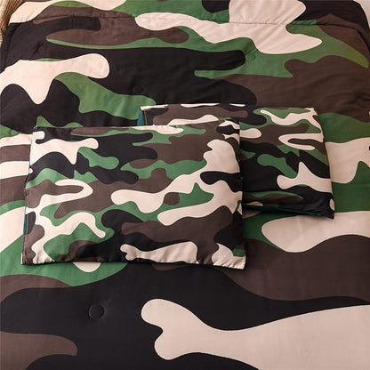Meeting Story Camouflage Bedding Set, Green Camouflage Comforter Set, 3 PCS One Comforter and Two Pillowases, All Season Soft Bedspread for Teens Adults (Green, Full)