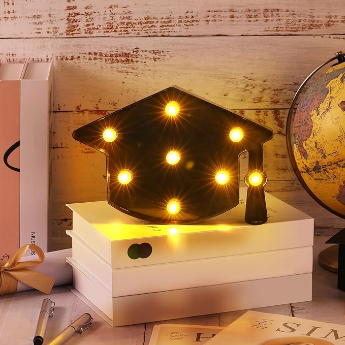 VIHOSE Graduation Bachelor Cap Lights Sign Table Decoration Light up Decoration Battery Powered Graduation Hat for Home Bar Party Bedroom Tabletop Decoration Graduation Gift