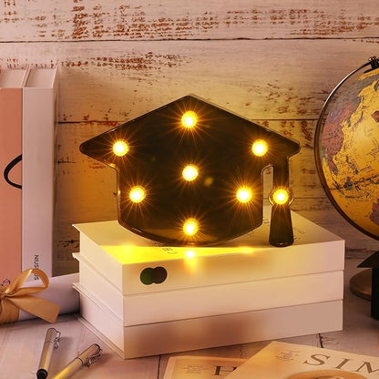 VIHOSE Graduation Bachelor Cap Lights Sign Table Decoration Light up Decoration Battery Powered Graduation Hat for Home Bar Party Bedroom Tabletop Decoration Graduation Gift