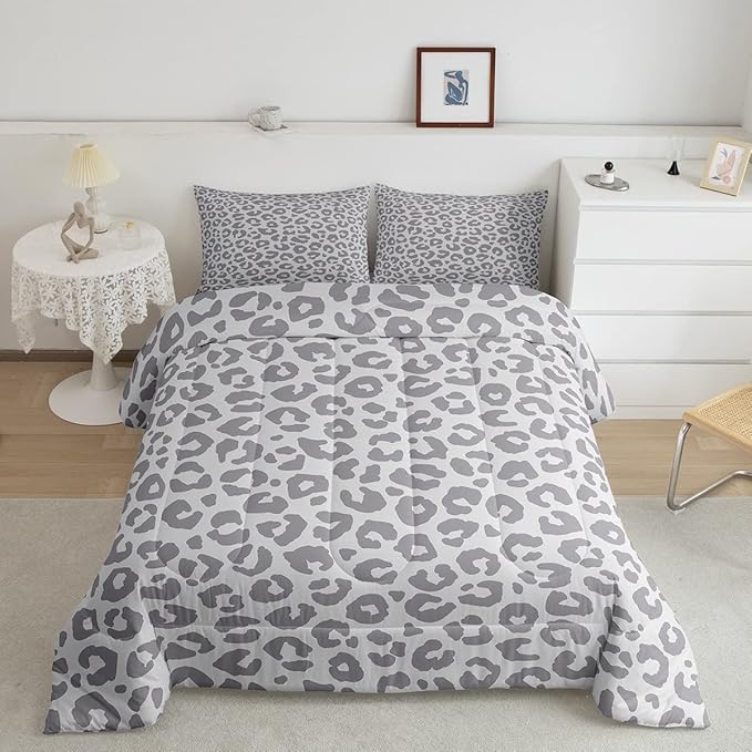 Leopard Print Bedding Set Silver Gray Leopard Comforter Set for Boys Girls Kids Cheetah Printed Comforter Africa Wild Animal Skin Theme Duvet Set Room Decor Full Size Quilt Set 3Pcs