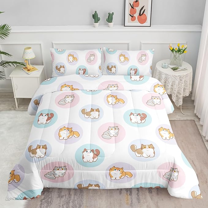 Datura home White Kawaii Cat Comforter Bedding Set for Girls Kitten White Print Cute Animal Pattern Bedding Set with 1 Comforter and 2 Pillowcases for Girls Bedroom All Season(Cat White Twin)