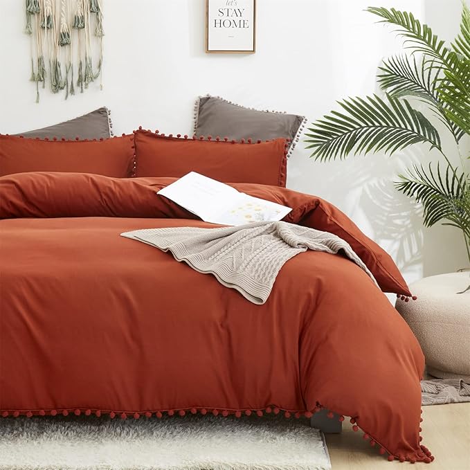 Burnt Orange Comforter Set Full Size Rust Pom Comforter 3 PCs Burnt Orange Boho Ball Pom Fringe Full Comforter Bedding Set Women Solid Terracotta Full Bed Comforter Set All Season Gift