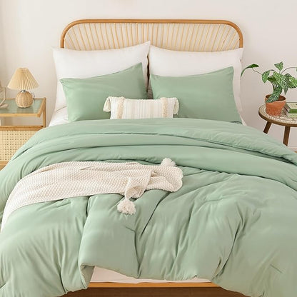 ROSGONIA Full Size Comforter Sets for Girls Boys Teens Sage Green, 3pcs(1 Comforter & 2 Pillowcases), Soft Kids Comforter Sets All Season Dorm Bedding