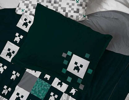 Minecraft Creeper Twin Comforter Set - 5 Piece Gamer Bedding includes Sheet Set & Pillow Covers - Super Soft Checkered Kids Bedding