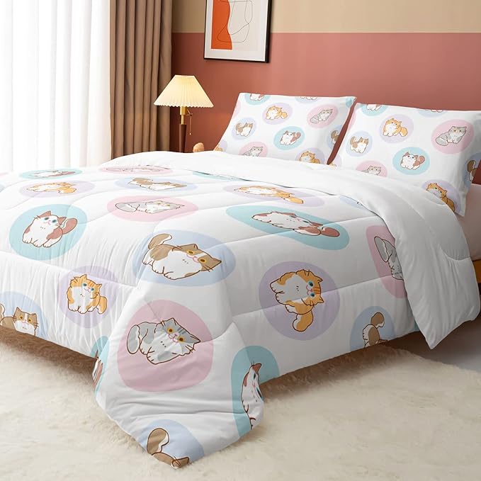 Datura home White Kawaii Cat Comforter Bedding Set for Girls Kitten White Print Cute Animal Pattern Bedding Set with 1 Comforter and 2 Pillowcases for Girls Bedroom All Season(Cat White Twin)