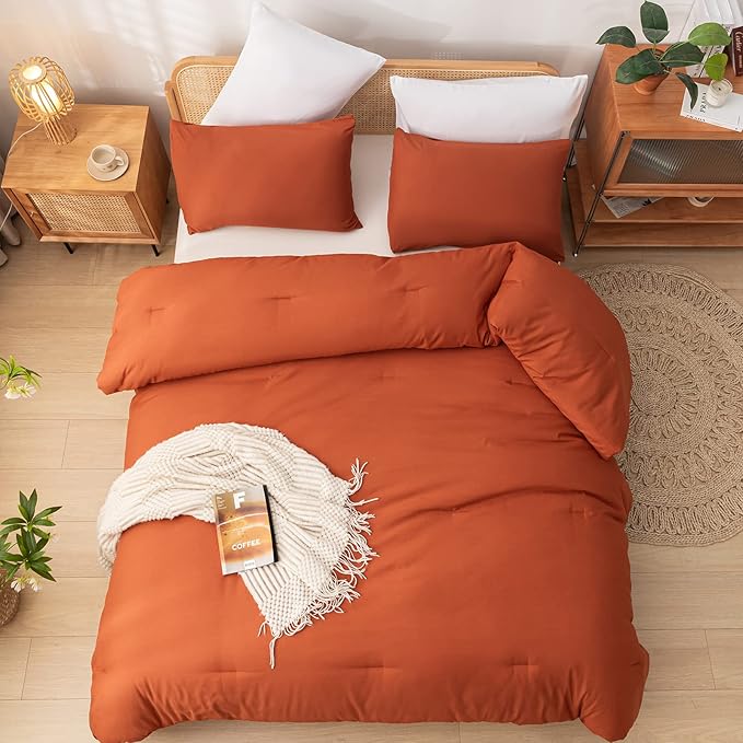 Terracotta Queen Comforter Solid Color 3PCS Boho Bed Comforter Set Queen Size Soft Lightweight Down Alternative Microfiber Comforter for All Season (1 Comforter, 2 Pillowcases)