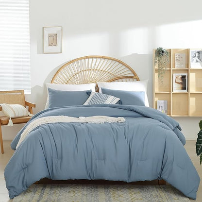 Dusty Blue Comforter Set King Size - 3 Pieces Lightweight Solid Grayish Blue Bedding Comforter Set - All Season Fluffy Microfiber Bed Set (1 Comforter, 2 Pillowcases)