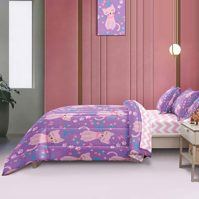 5 Piece Girls Cat Comforter Set Twin Size Bed in A Bag Pink Cute Cartoon Cats Bedding Set for Kids Teens (1 Comforter, 1 Flat Sheet, 1 Fitted Sheet, 2 Pillowcases), Purple Pink
