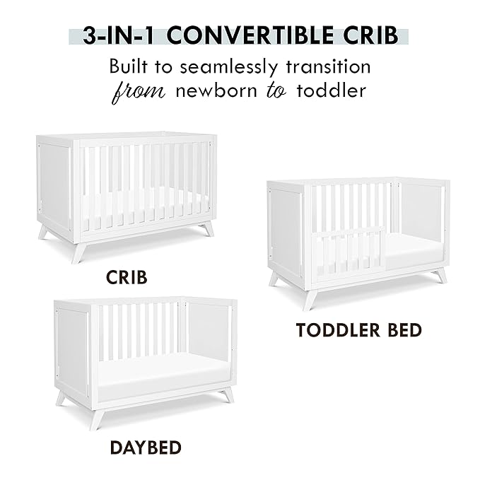 DaVinci Otto 3-in-1 Convertible Crib in White, Greenguard Gold Certified