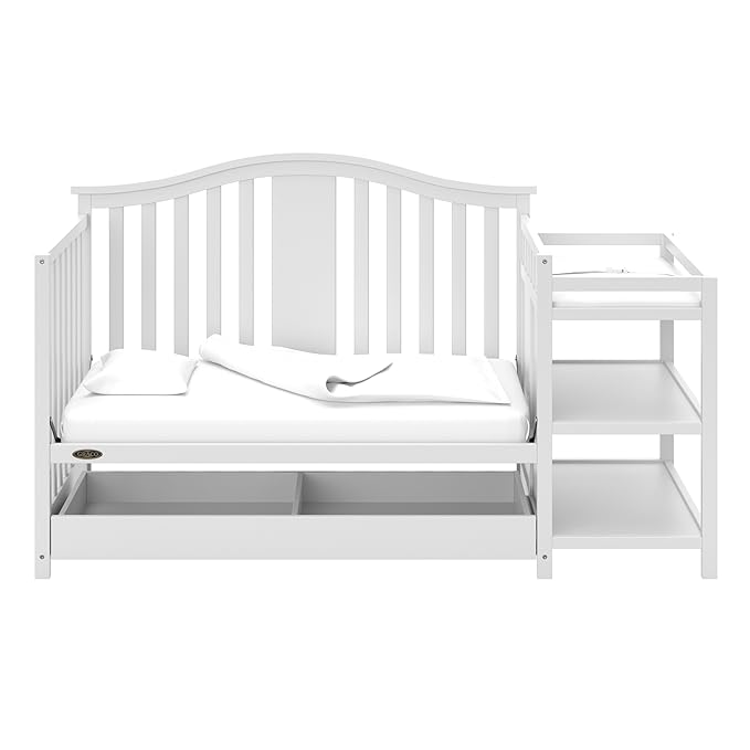 Graco Solano 4-in-1 Convertible Crib and Changer with Drawer (White) – Crib and Changing Table Combo with Drawer, Includes Changing Pad, Converts to Toddler Bed, Daybed and Full-Size Bed