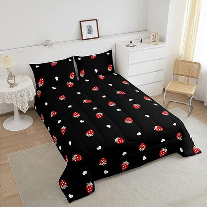 Kawaii Bedding Strawberry Comforter Set King Size Strawberry Decor Down Comforter Red Strawberry Bedding Set Cute Fruits Theme Sweet Strawberry Quilt Set Soft Reversible with 2 Pillowcases, Red Black