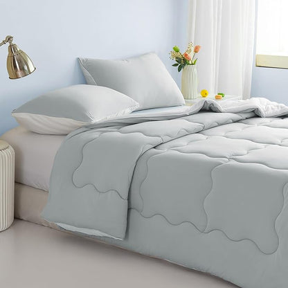 COTTEBED Reversible Comforter Sets KING Size Bed, Jersey Knit T-Shirt Feel Bedding Down Comforters Quilt & Pillowcase -Super Soft Cozy Lightweight All Season (Light Grey and White California Cal/King)