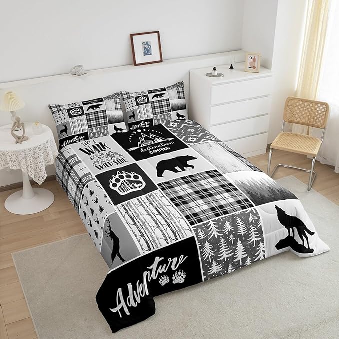 Deer Bear Comforter Set Queen Size,Pine Trees Christmas Bedding Set for Kids Boys Girls Adults Room Decor,Camping Adventure Rustic Farmhouse Down Comforter,Black Retro Duvet Insert,2 Pillowcases