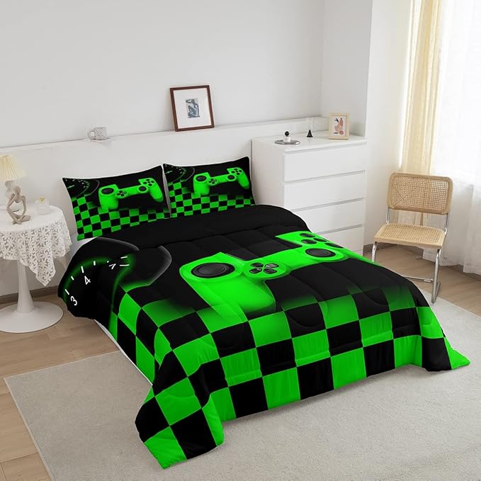Gaming Bedding Set Queen Size Game Comforter Set for Boys Girls Kids Teens Soft Microfiber Green Modern Buttons Video Game Duvet Insert Gamer Room Decorative 3 Piece Bedding Set with 2 Pillow Shams