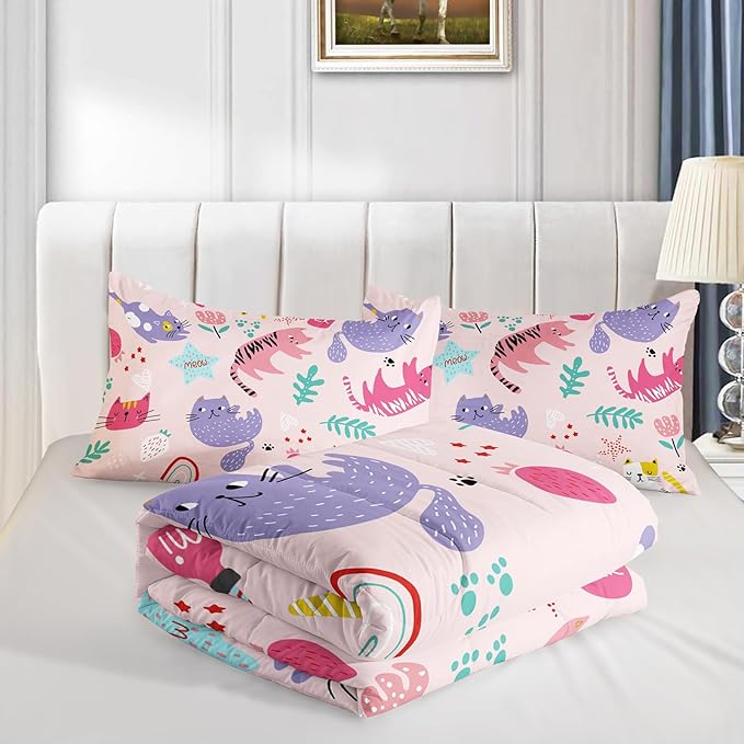 Kawaii Cats Comforter King Size,Pink Cats Kids Comforter Set,3Pcs Bedding Set Printed Comforter with 2 Pillowcases,Down Alternative,Soft and Lightweight,for All Seasons