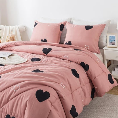 Love Pattern Cameo Brown Comforter Set Full Size, Pink Love Heart Sexy Comforter Bedding Set for All Seasons, Geometric Microfiber 3 Pieces Comforter Set with Pillowshams